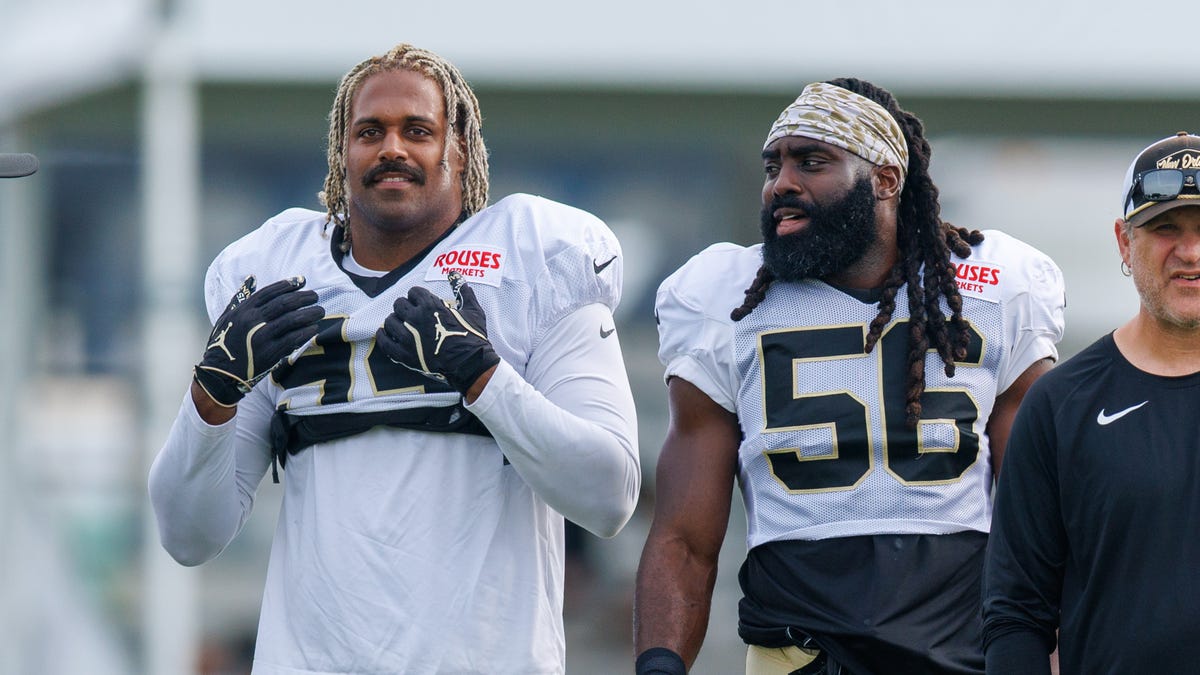 Which Saints players are set to hit free agency in the spring of 2026?