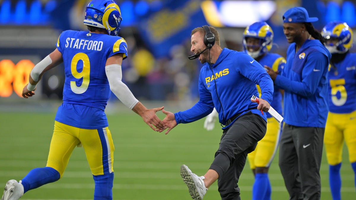 Los Angeles matchup for Super Wild Card Weekend