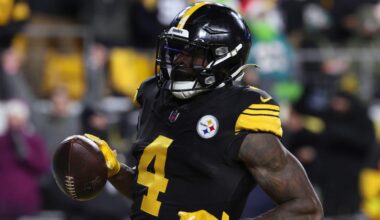 Steelers vs. Texans early odds, predictions for wild-card matchup