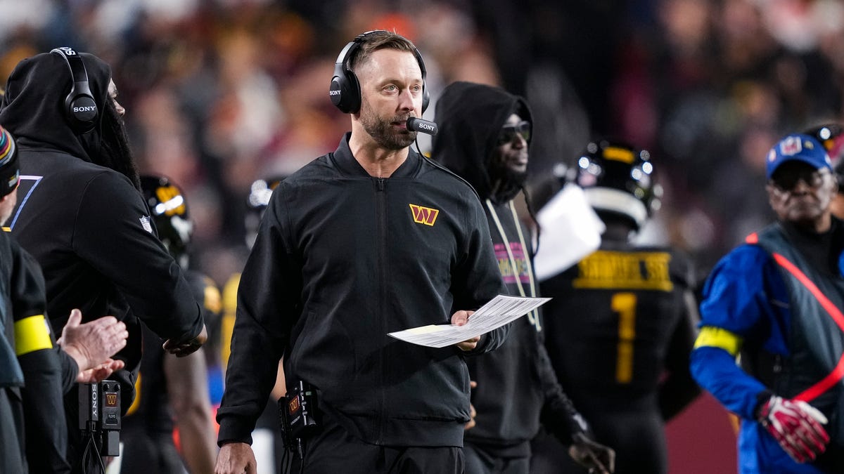 Washington Commanders fire OC, ex-Cardinals coach Kliff Kingsbury