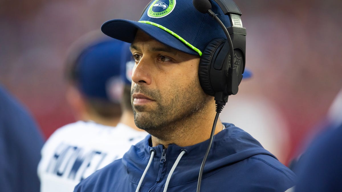 Cleveland Browns request to interview Seattle Seahawks DC Aden Durde