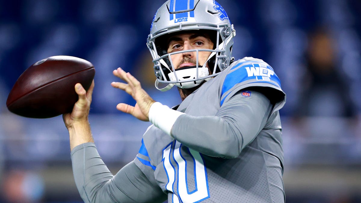 Lions' OC search reportedly begins with former Detroit QB David Blough