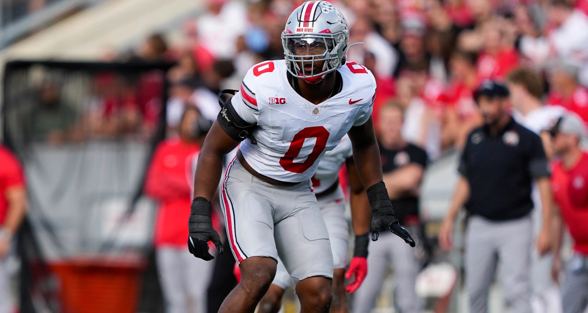 Rams take LB and TE in bizarre 2026 mock draft