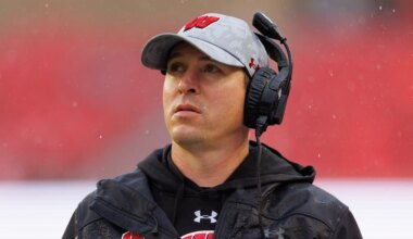 Jim Leonhard and Packers have 'mutual interest' over DC position