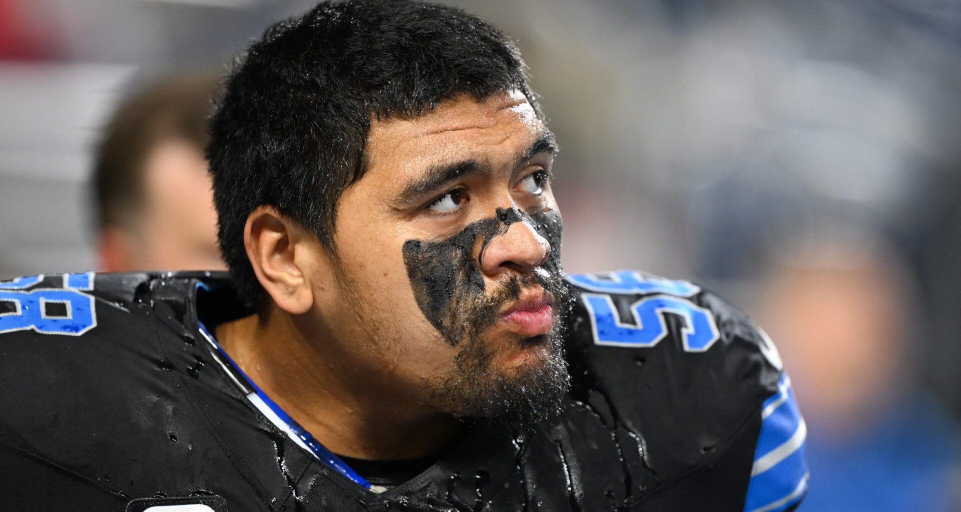 Detroit Lions' Penei Sewell captures PFF Protector of the Year