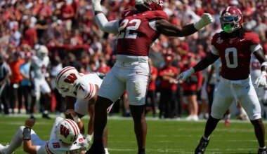 Colts address offensive and defensive lines