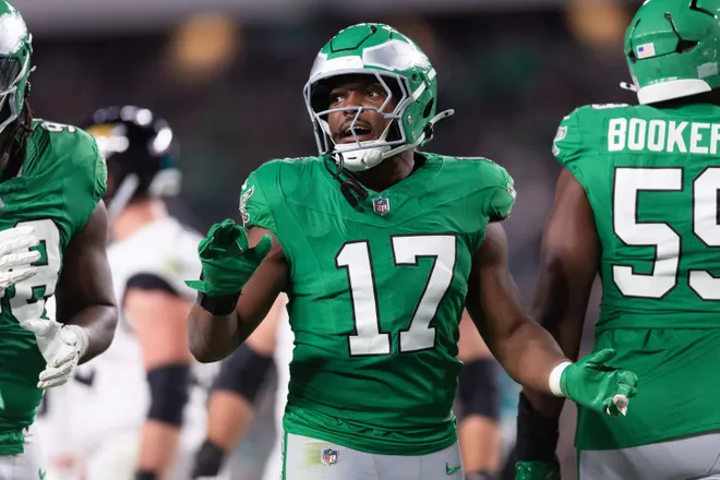 Nov 3, 2024; Philadelphia, Pennsylvania, USA; Philadelphia Eagles linebacker Nakobe Dean (17) in a game against the Jacksonville Jaguars during the third quarter at Lincoln Financial Field. Mandatory Credit: Bill Streicher-Imagn Images