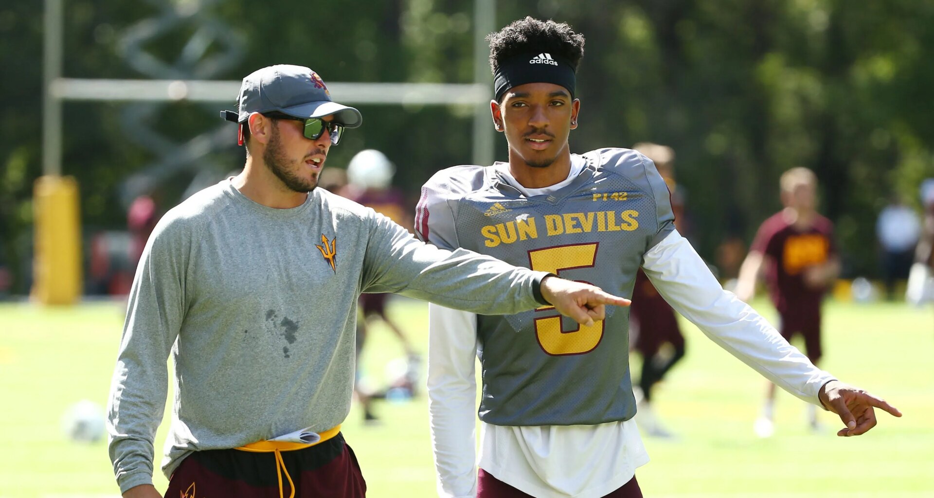 Commanders reportedly request interview with Panthers' Mike Bercovici