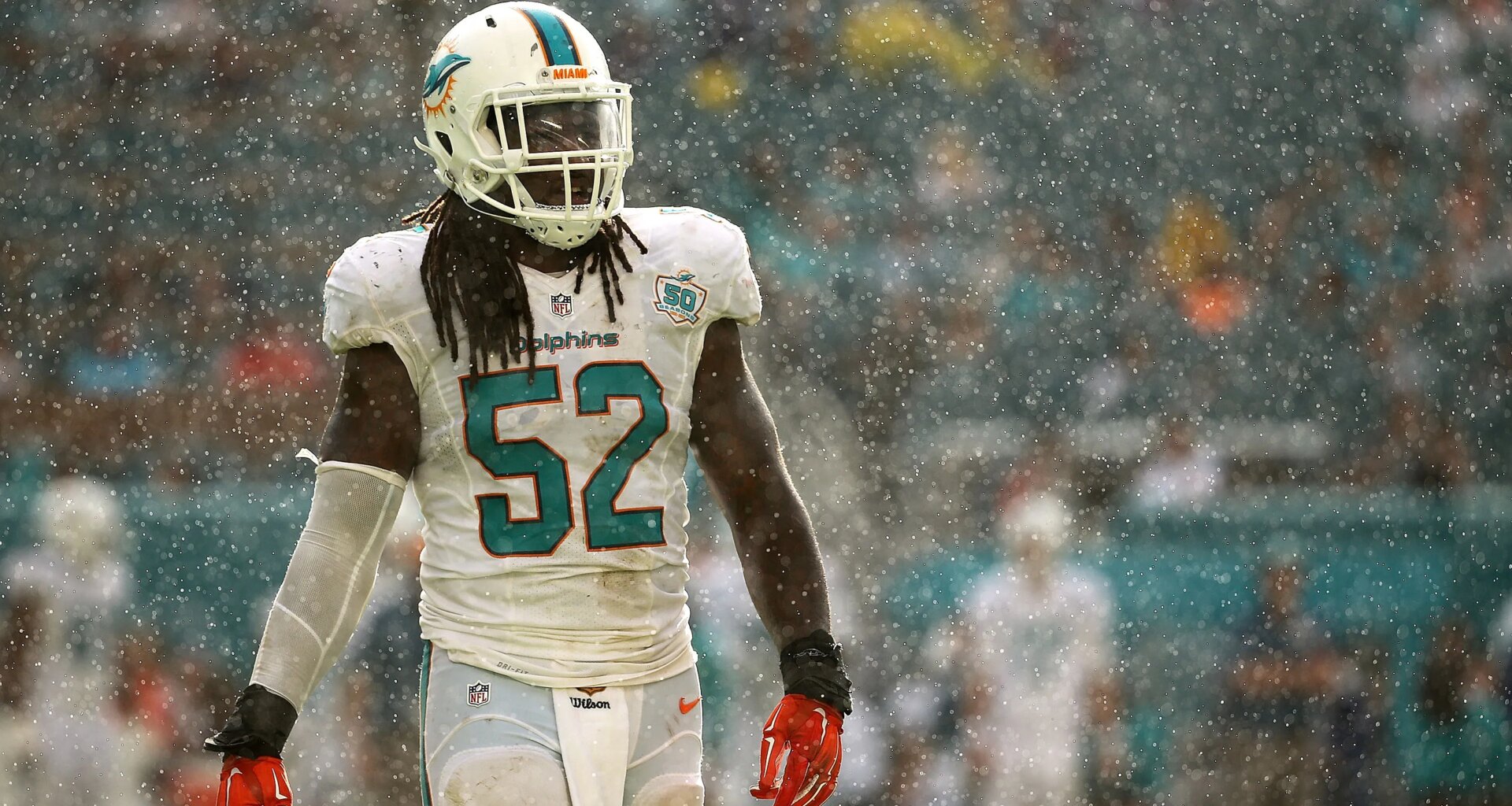 Dolphins to interview former LB Kelvin Sheppard for head coaching job