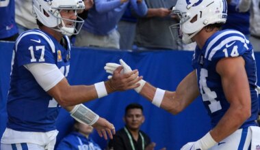 NFL analyst picks one free agent Colts can't afford to lose