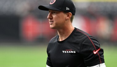 Bobby Slowik accepts Dolphins offensive coordinator job