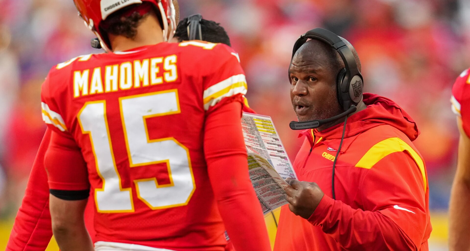 See how Patrick Mahomes reacted to Chiefs' latest hire