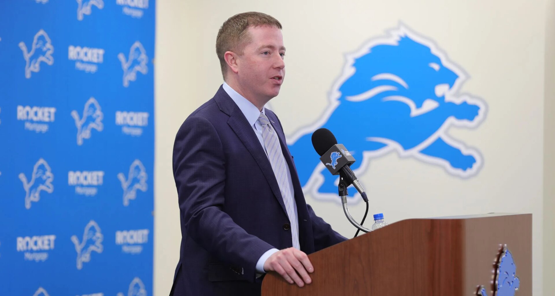 Falcons hire former Lions GM Bob Quinn as senior advisor