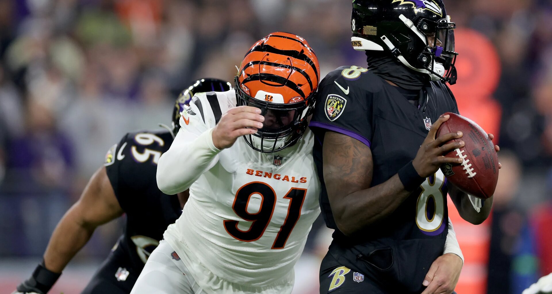 ESPN predicts Panthers will sign Trey Hendrickson