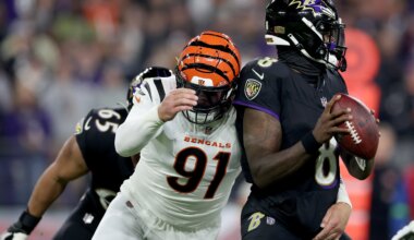 ESPN predicts Panthers will sign Trey Hendrickson