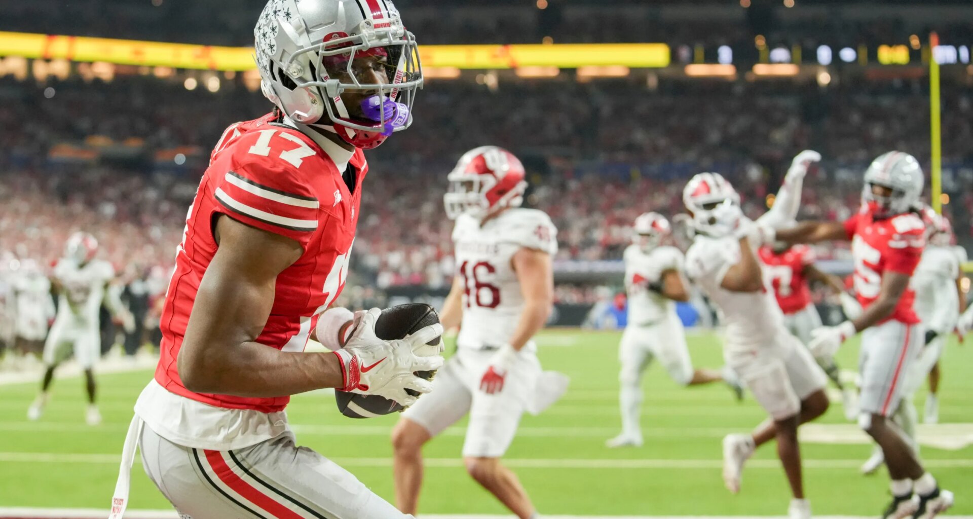 Tennessee Titans add Carnell Tate in latest NFL mock draft