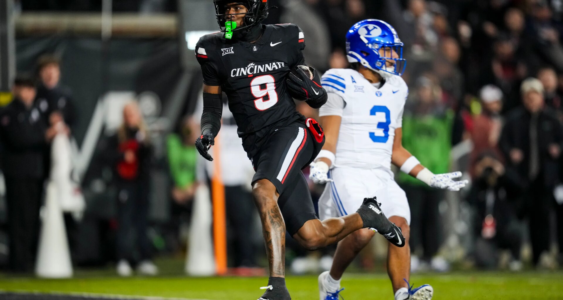 No. 82, Cincinnati WR Jeff Caldwell