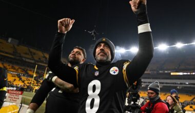Aaron Rodgers delivers when it matters for Steelers
