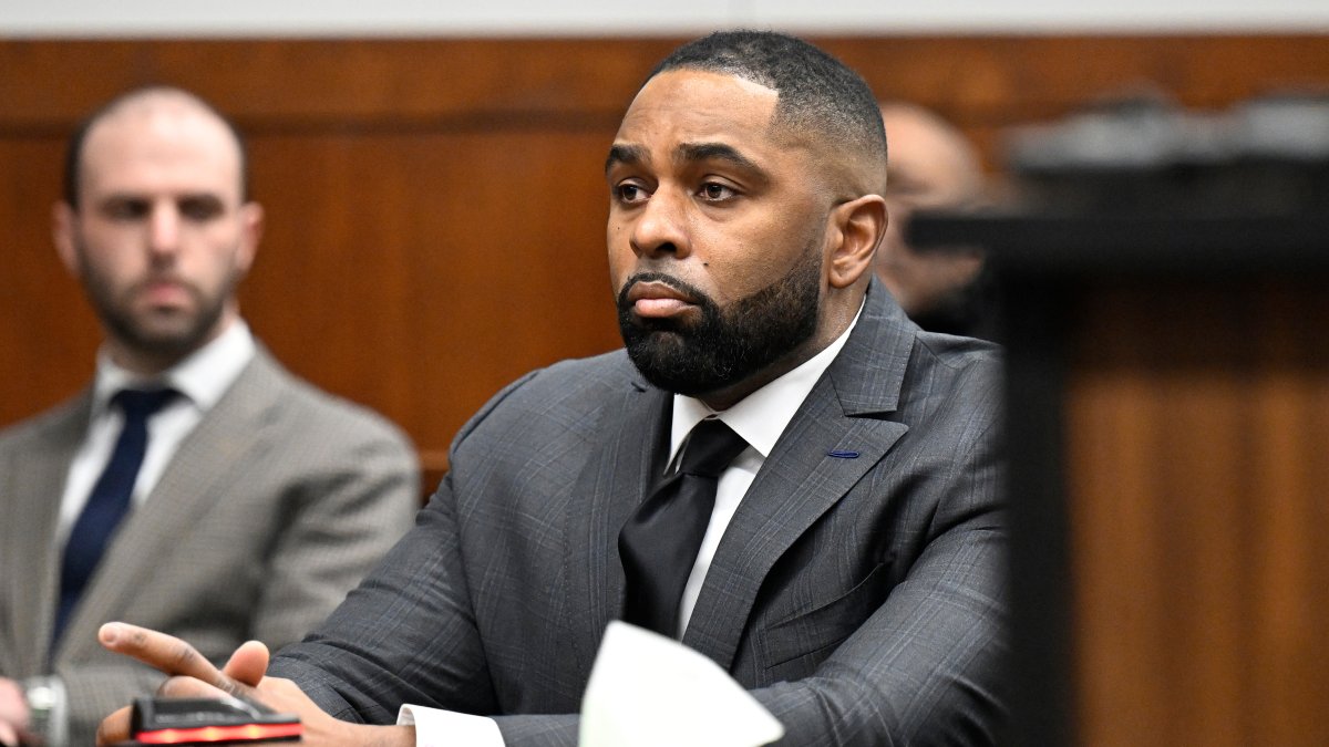 Lawyer for fired Michigan football coach Sherrone Moore seeks to have the charges dismissed – NBC Connecticut