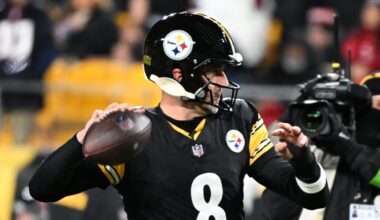 Steelers' Aaron Rodgers Storms Out Of Press Conference Following Mike Tomlin Question