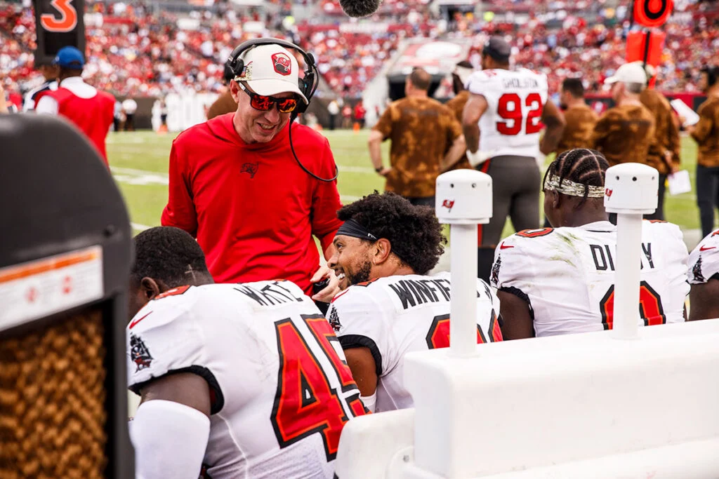 Bucs Assistant Dbs Coach Tim Atkins
