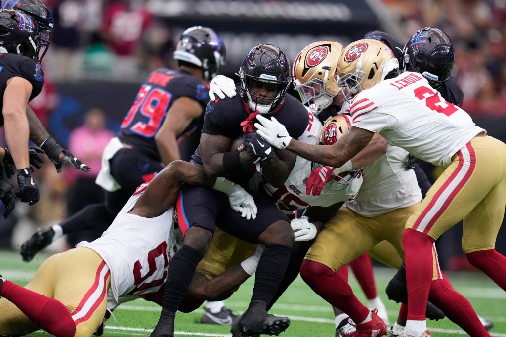 Seahawks offense can exploit 49ers' run defense in NFC West matchup