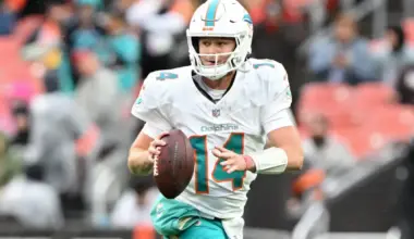 Dolphins sign new QB behind Quinn Ewers with Tua Tagovailoa seemingly done in Miami