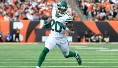 Chiefs again urged to sign star RB for Patrick Mahomes image