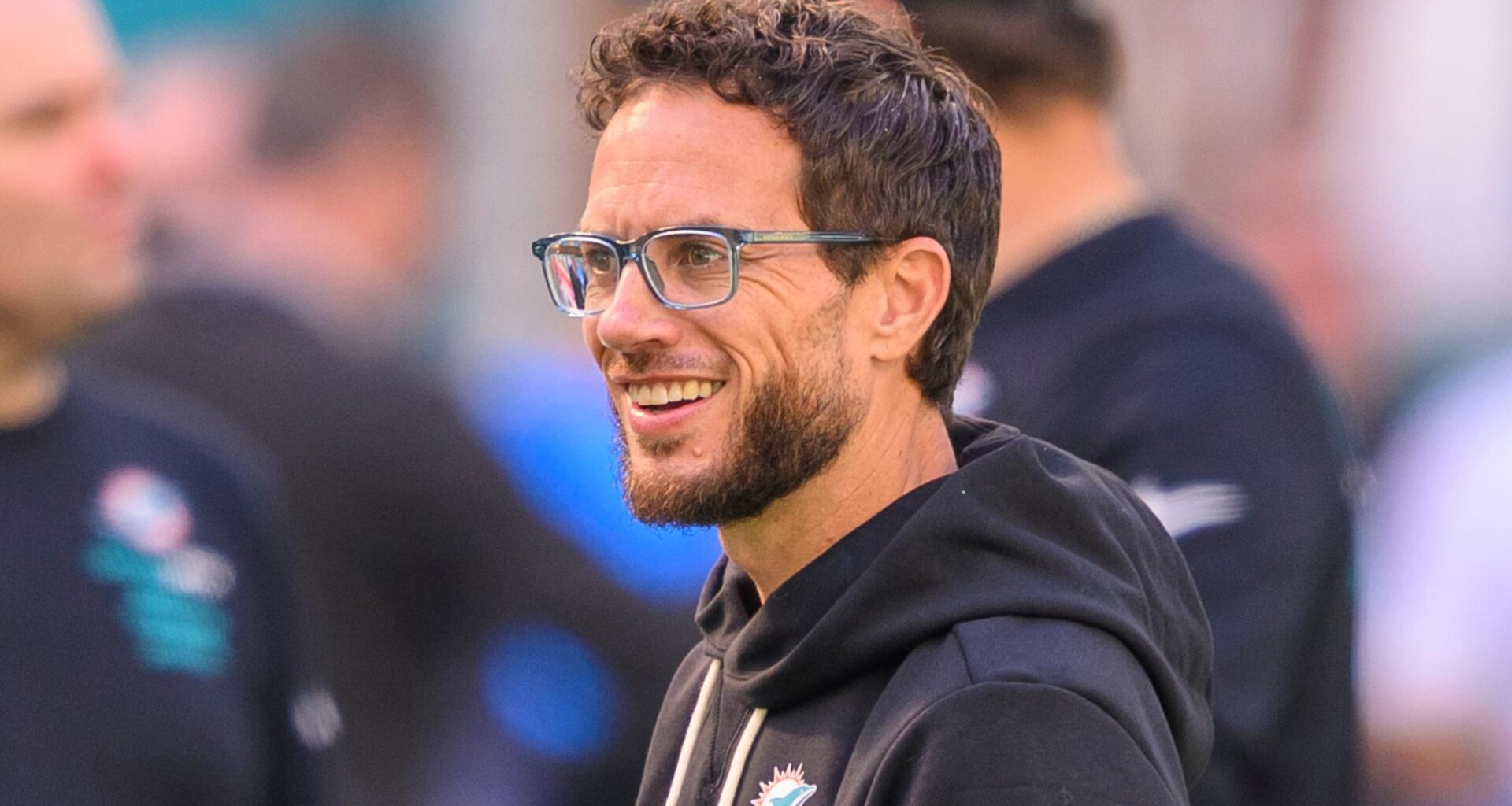 Why Mike McDaniel Reportedly Withdrew from Bills HC Race Revealed amid Latest NFL Rumors