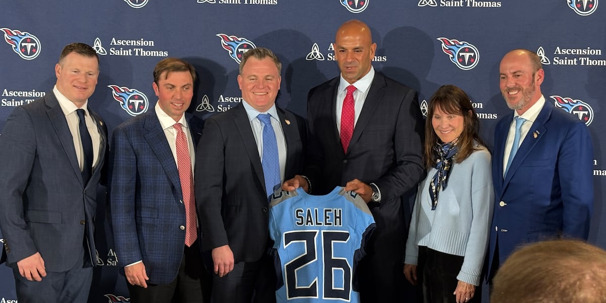 Titans introduce Robert Saleh as head coach