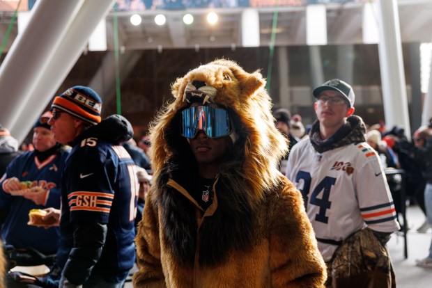 Ed Welsh wears a lion jacket before the Chicago Bears play the Detroit Lions at Soldier Field Sunday Jan. 4, 2026 in Chicago. (Armando L. Sanchez/Chicago Tribune)