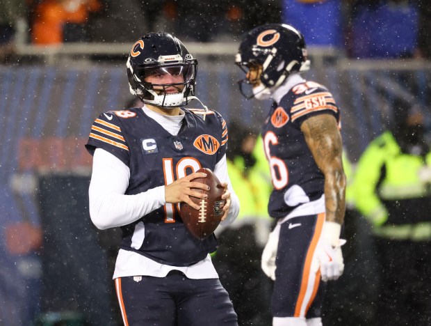 Chicago Bears quarterback Caleb Williams (18) prepares to face the Los Angeles Rams on Jan. 18, 2026, in an NFC divisional playoff game at Soldier Field. (Brian Cassella/Chicago Tribune)