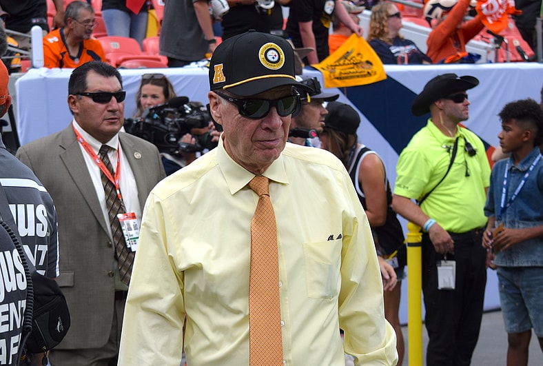 Pittsburgh Steelers Art Rooney II Rule