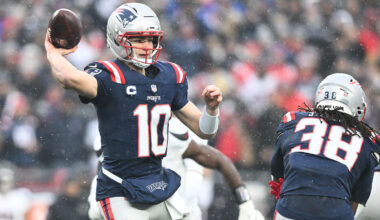 Patriots lead Texans 14-10 in Divisional Round clash – NBC Sports Boston