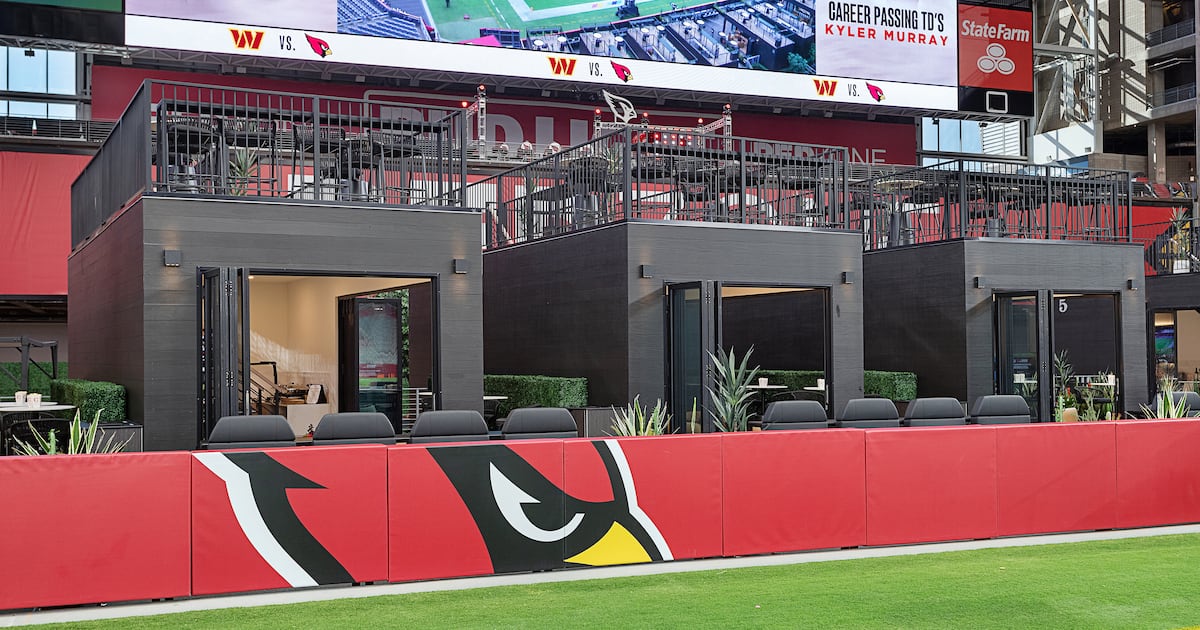 Arizona Cardinals fans dropping season tickets amid issues with team