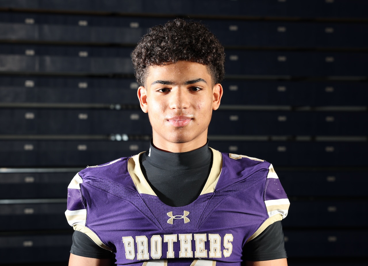 Dennis Nett:  All-CNY Fall photo shoot.