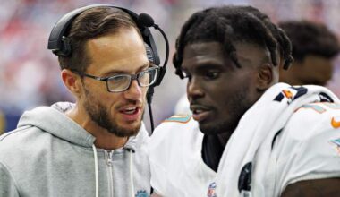 Dolphins WR Tyreek Hill Sends Message After Mike McDaniel's Chargers Move