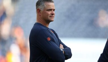 Broncos fire offensive coordinator Joe Lombardi: Source