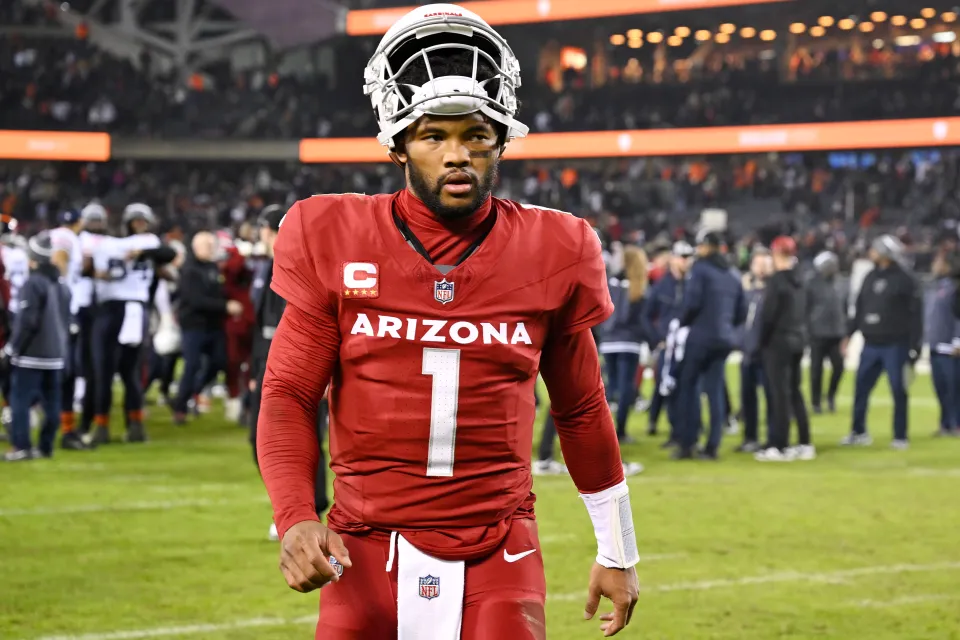 Kyler Murray #1 of the Arizona Cardinals walks off the field after the game 