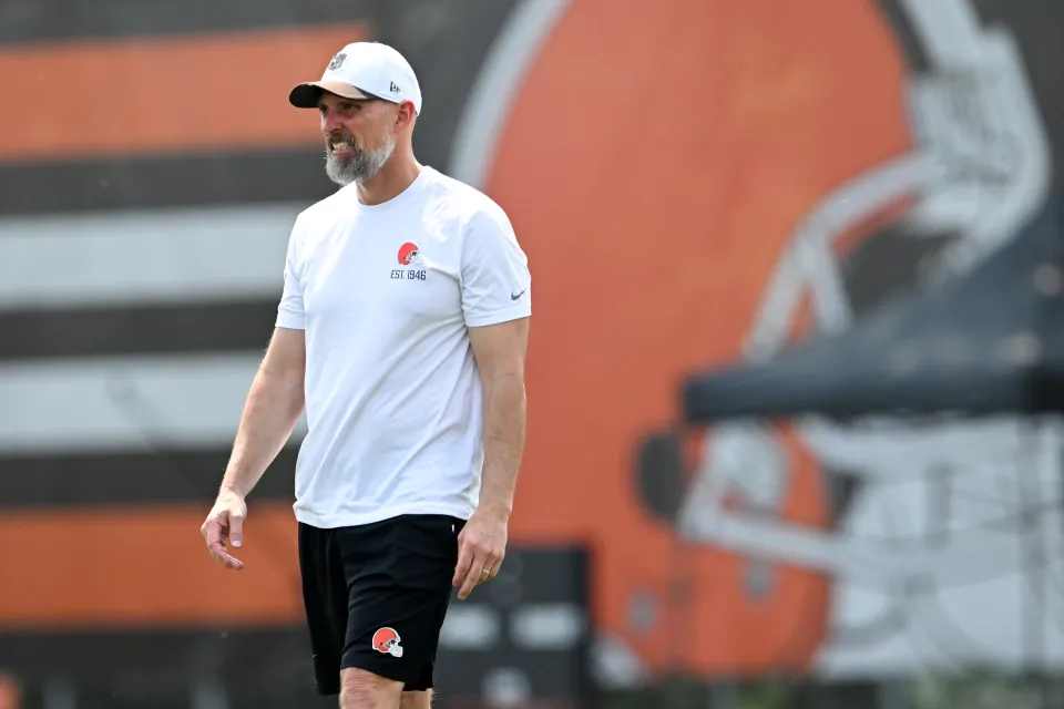 BEREA, OHIO - JUNE 04: Wide receivers coach Chad O'Shea of the Cleveland Browns looks on during Cleveland Browns OTA offseason workouts at CrossCountry Mortgage Campus on June 04, 2025 in Berea, Ohio. (Photo by Nick Cammett/Diamond Images via Getty Images)