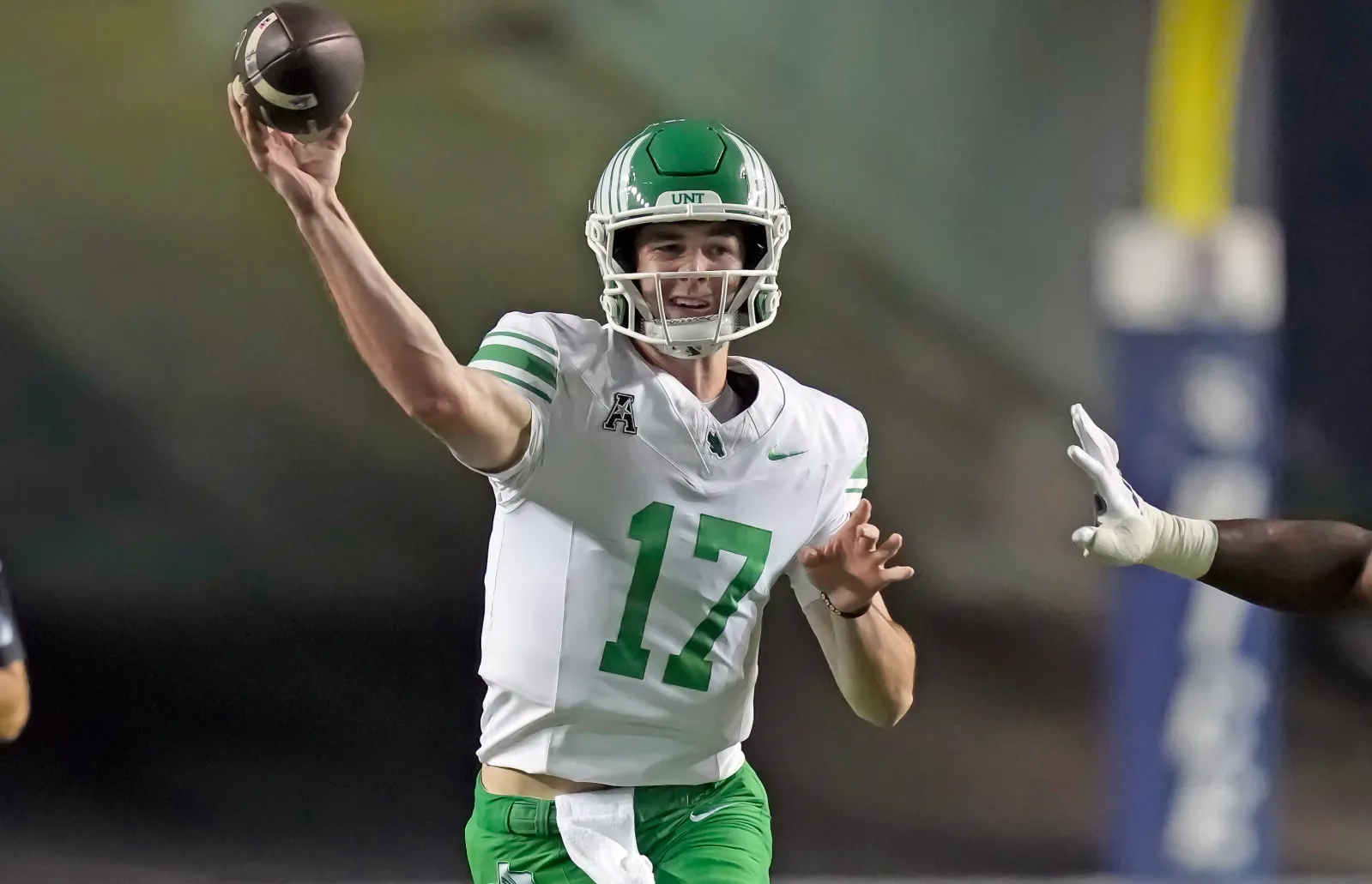 Former North Texas QB Drew Mestemaker has reportedly committed to Oklahoma State