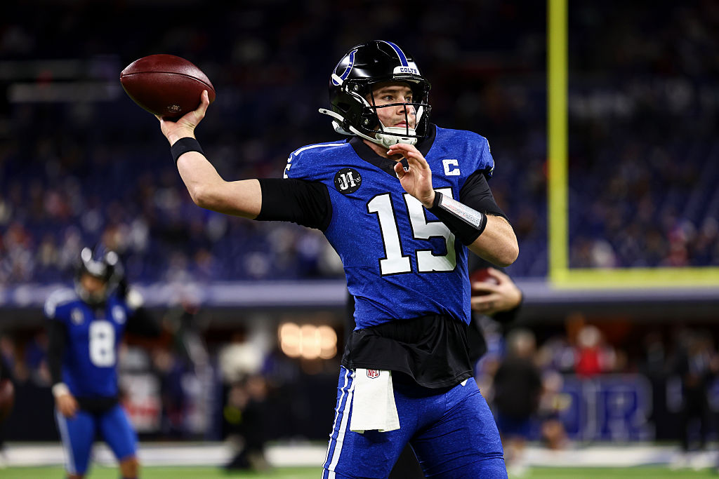 INDIANAPOLIS, INDIANA - DECEMBER 22: Riley Leonard #15 of the Indianapolis Colts warms up prior to an NFL football game against the San Francisco 49ers at Lucas Oil Stadium on December 22, 2025 in Indianapolis, Indiana. (Photo by Kevin Sabitus/Getty Images)