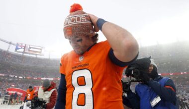 Tony Romo and Jim Nantz were unremarkable. That’s a win for CBS these days