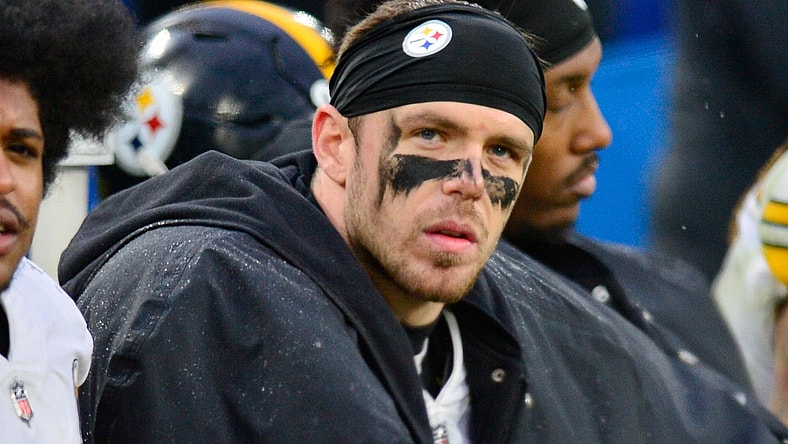 Former Steelers linebacker Robert Spillane