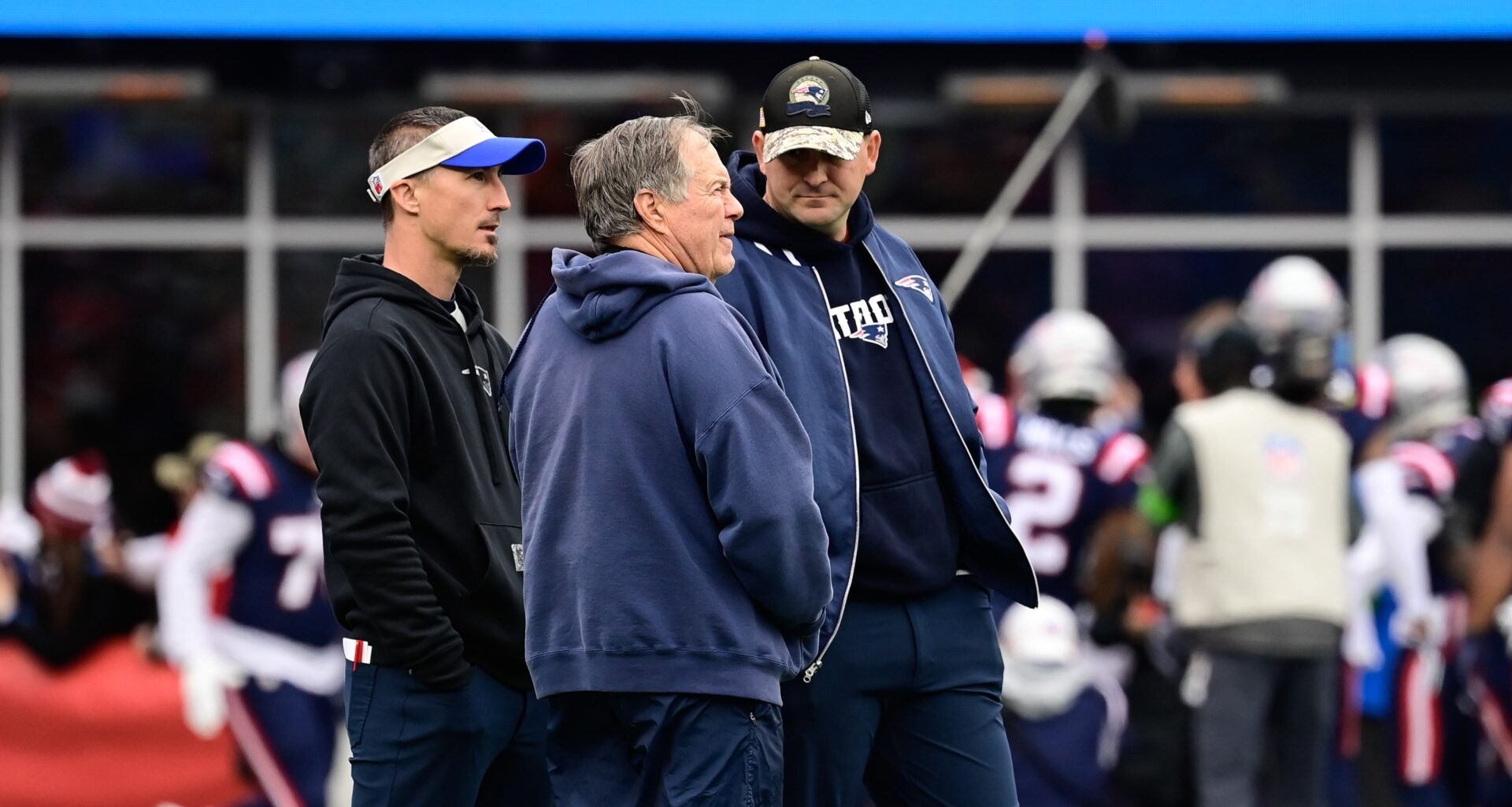 Ex-Patriots Coach Goes Viral For Wild Quote About Aaron Hernandez
