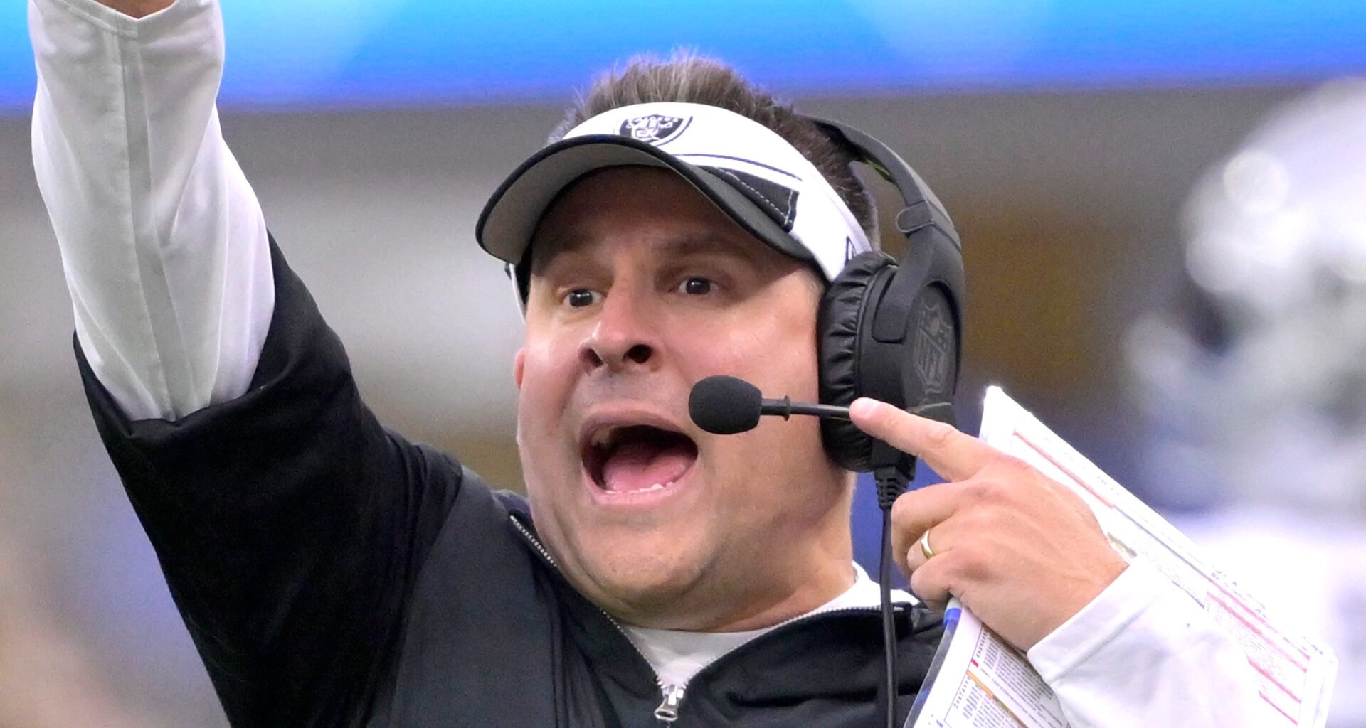 Patriots' Josh McDaniels Opens Up About Coaching Vs. Brother On Texans