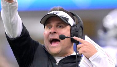 Patriots' Josh McDaniels Opens Up About Coaching Vs. Brother On Texans