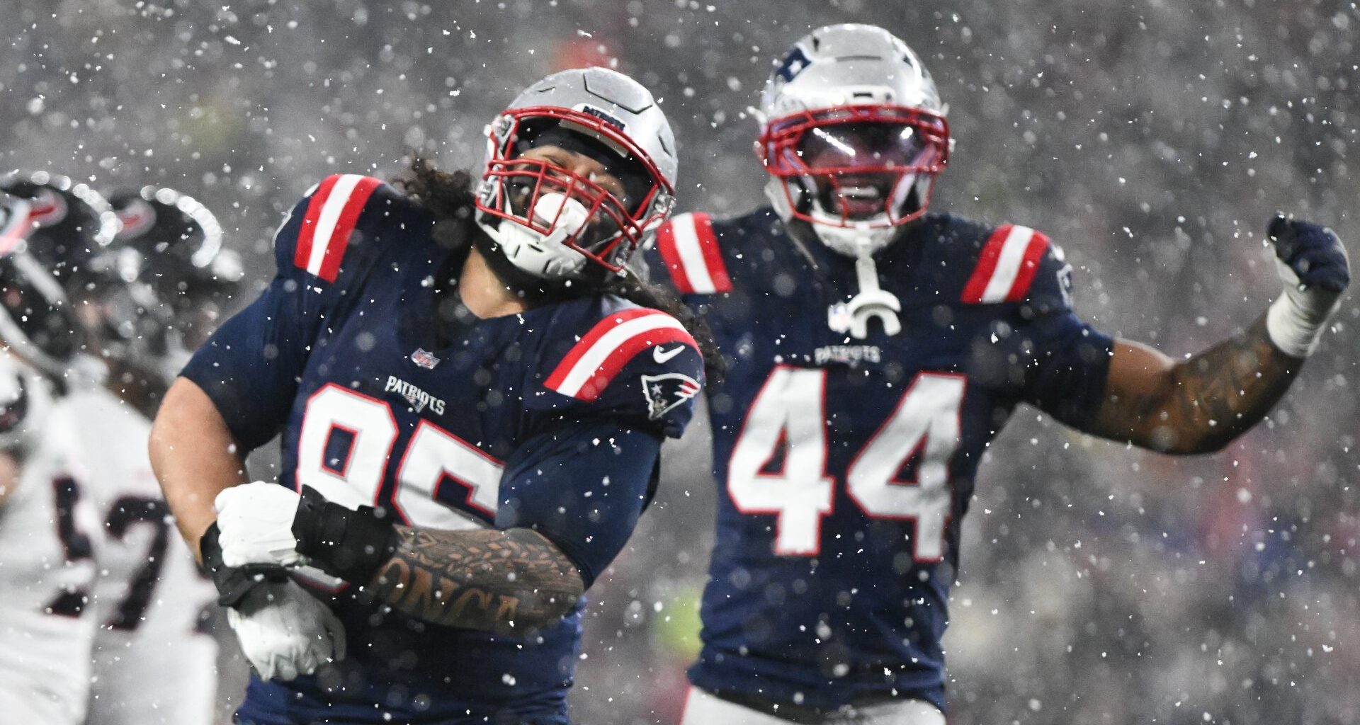 K'Lavon Chaisson Sends Message To Patriots Front Office Before Free Agency