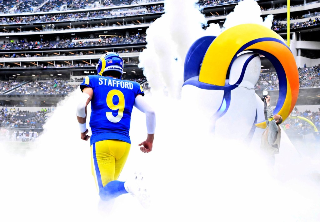 Owner of Rams and SoFi Stadium battles Inglewood over billboards, roads and sewers – Daily Breeze