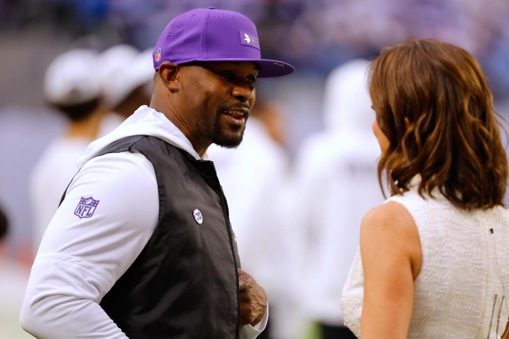 Brian Flores returning to Minnesota Vikings as DC